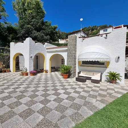 Casa Caruso *